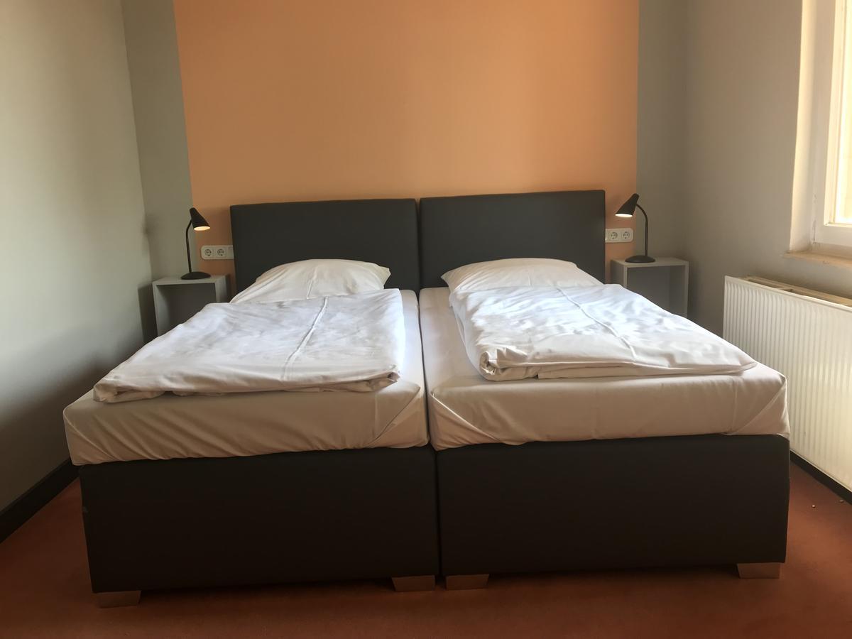זארשטדט Hotel Kipphut מראה חיצוני תמונה